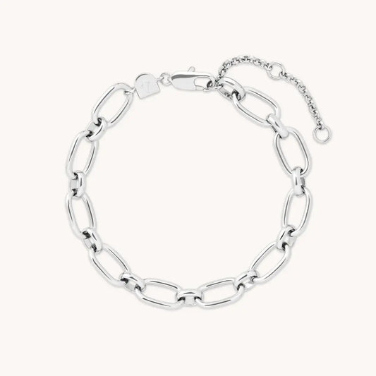 Silverarmband med öppna länkar – minimalistiskt, justerbart smycke för vardagsbruk